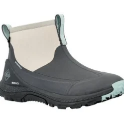 Muck Women's Outscape Max 6" Soft Toe WP Ankle Work Boot- - MTSW102